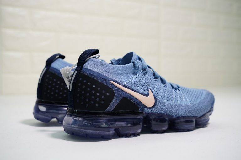 nike air vapormax flyknit 2 racer blue