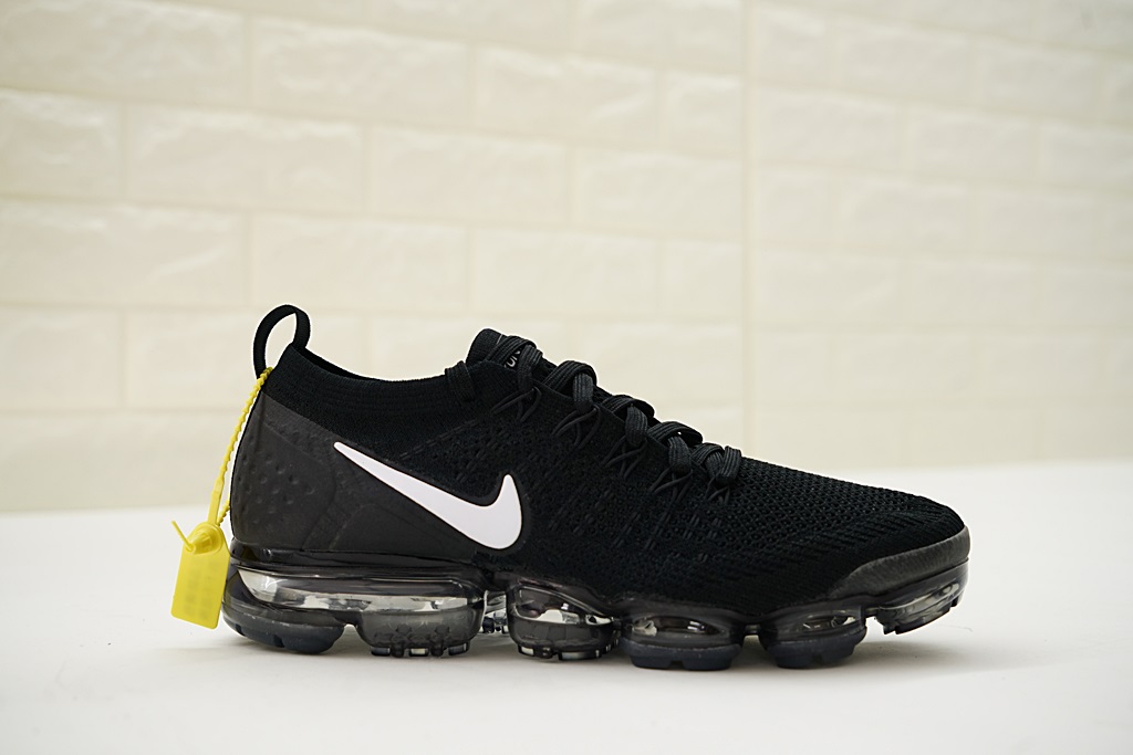 Nike Air VaporMax Flyknit 2.0 Black and White Running Shoes