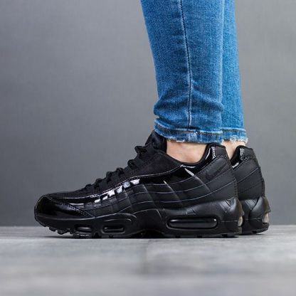 air max 95 triple black