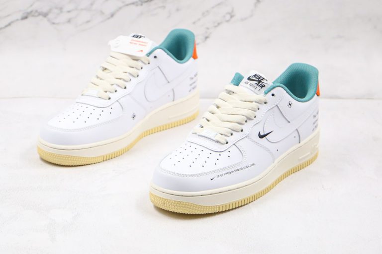 nike air force 1 07 le low women's white